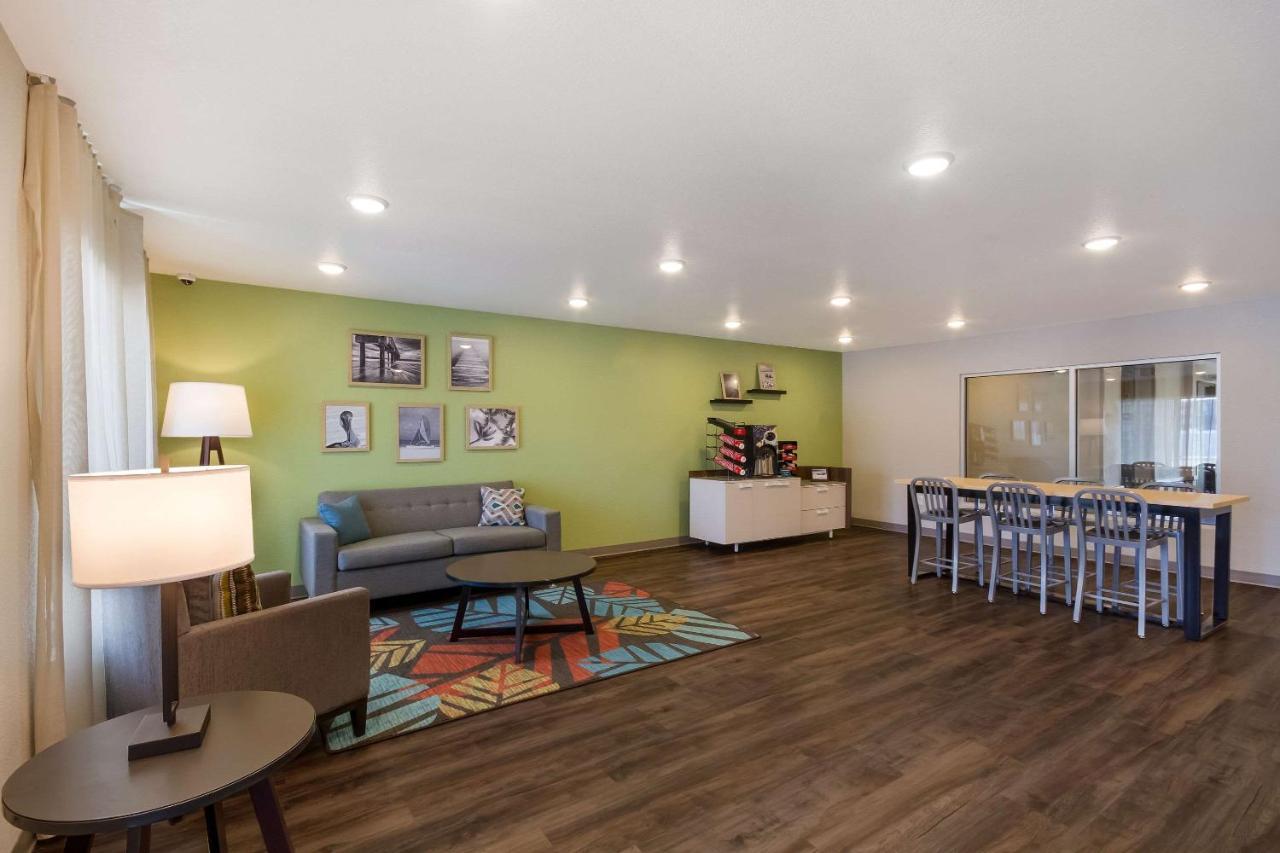 Woodspring Suites Panama City Beach Upper Grand Lagoon Buitenkant foto