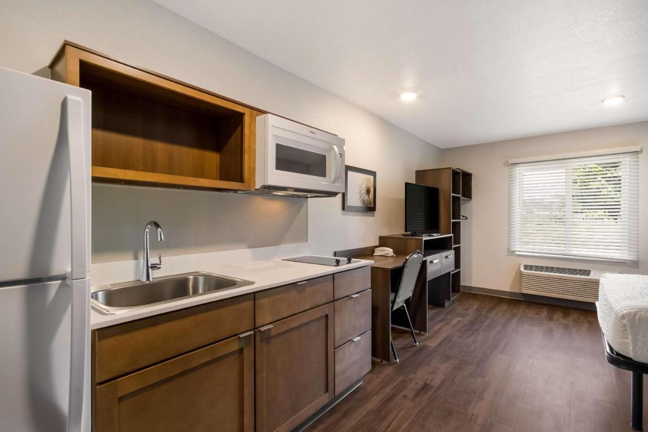 Woodspring Suites Panama City Beach Upper Grand Lagoon Buitenkant foto